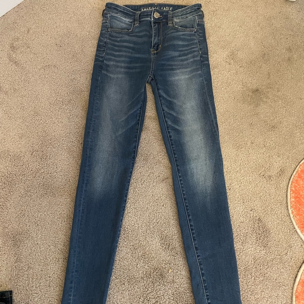 AMERICAN EAGLE women’s high waisted jeans